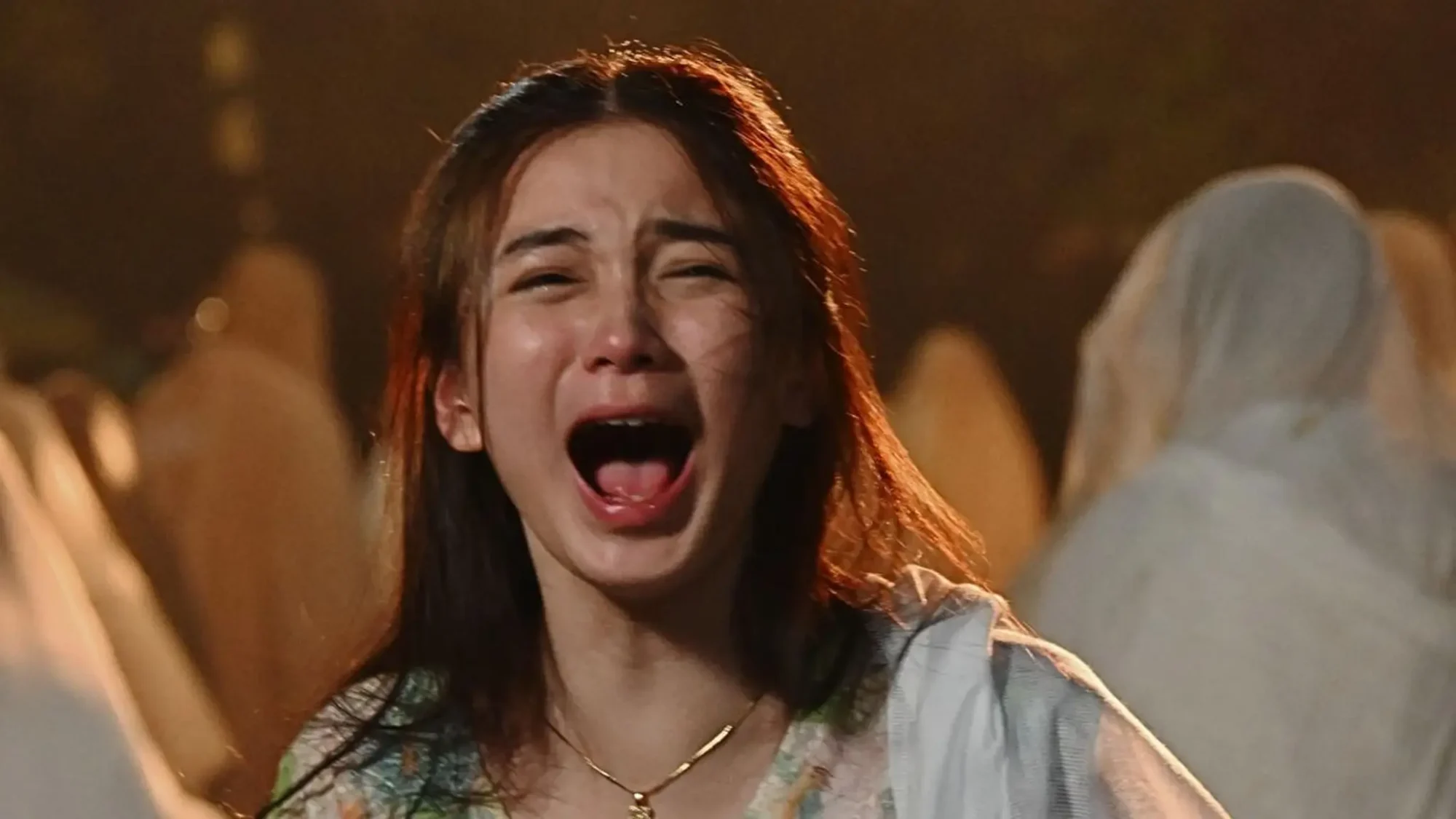 Sofia Pablo screaming in Huwag Kang Titingin