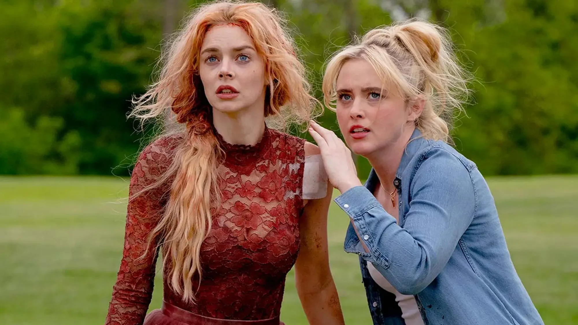 Samara Weaving and Kathryn Newton in Ready or Not 2: Here I Come.